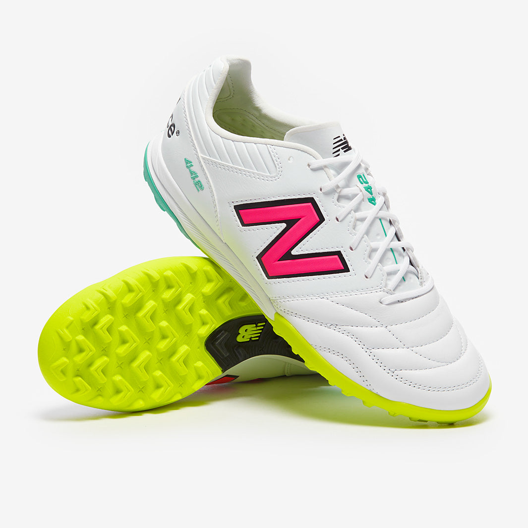newbalance 442 V2 PRO TF WHITE 美品　26.0 New Balance 442 V2 Pro Turf - White/Pink/Lime - Adult Boots