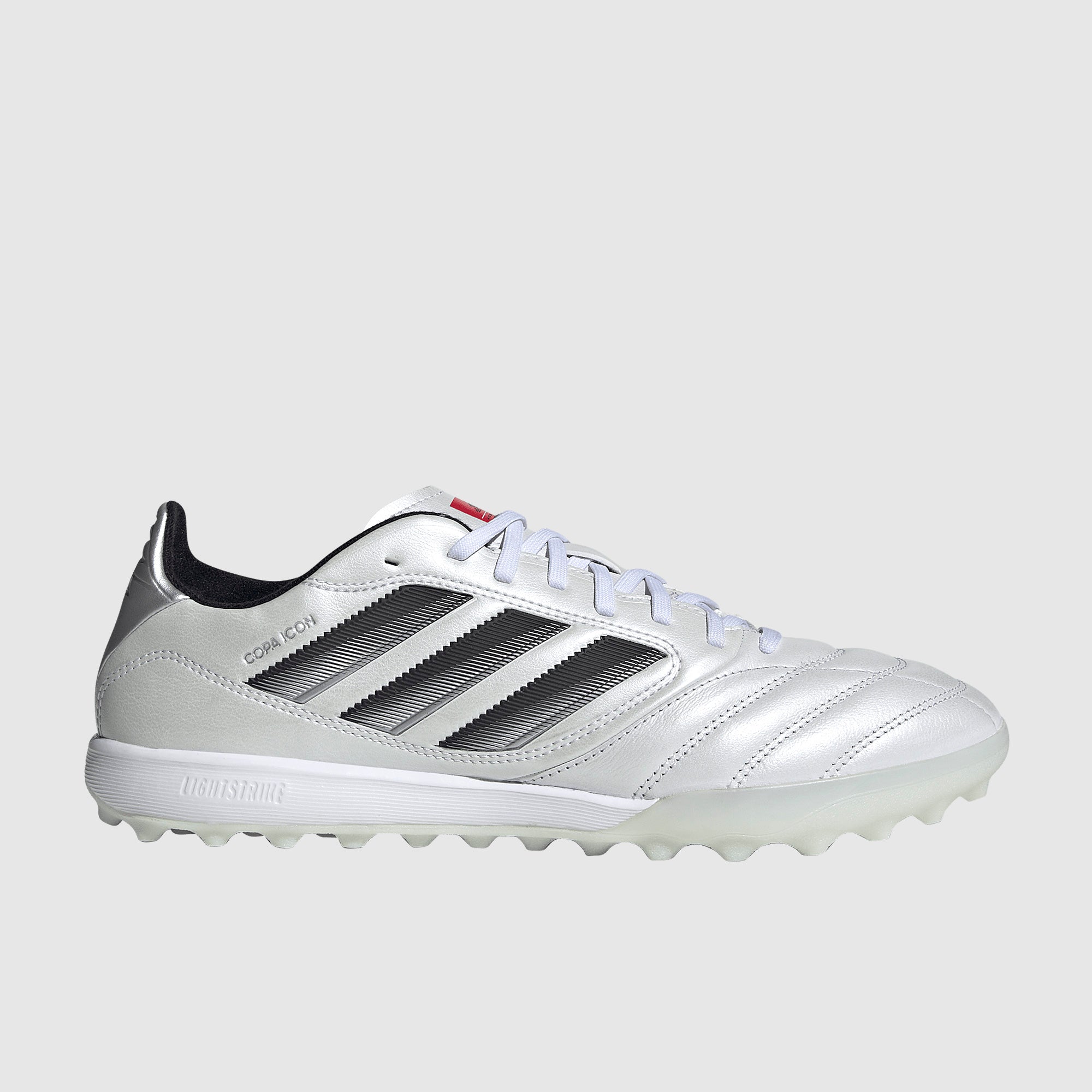 adidas Copa iconサッカーシューズ 27.5 adidas Copa Icon II Turf - Ftwr White/Core Black/Pure Ruby - Adult