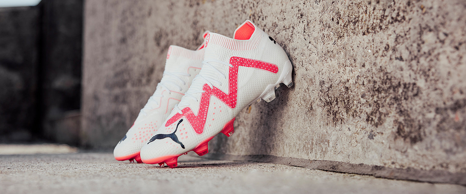 Puma Future Ultimate FG/AG - Puma White/Fire Orchid - Mens Cleats