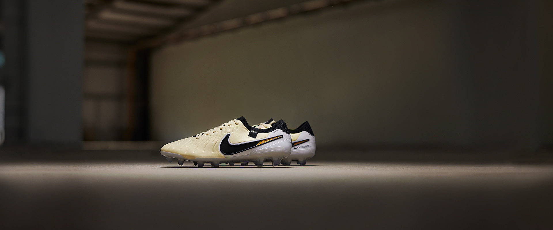 Nike Tiempo Legend X Elite Firm Ground - Lemonade/Black/Metallic