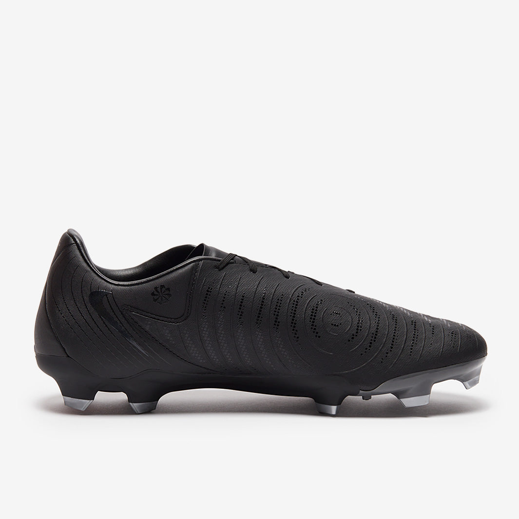 最終価格Nike PHANTOM　GX　AG ブラック Nike Phantom GX II Academy Firm Ground/Mixed Ground - Black/Black