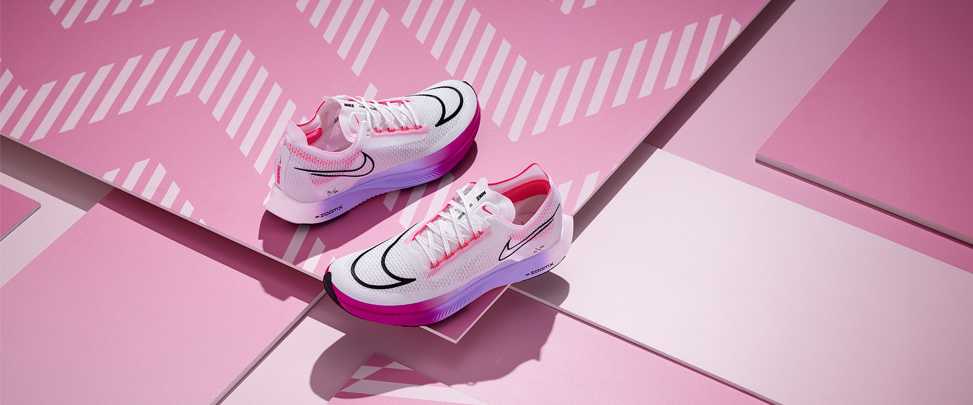 Nike Streakfly - White/Black/Vivid Grape/Purple Agate - Mens Shoes