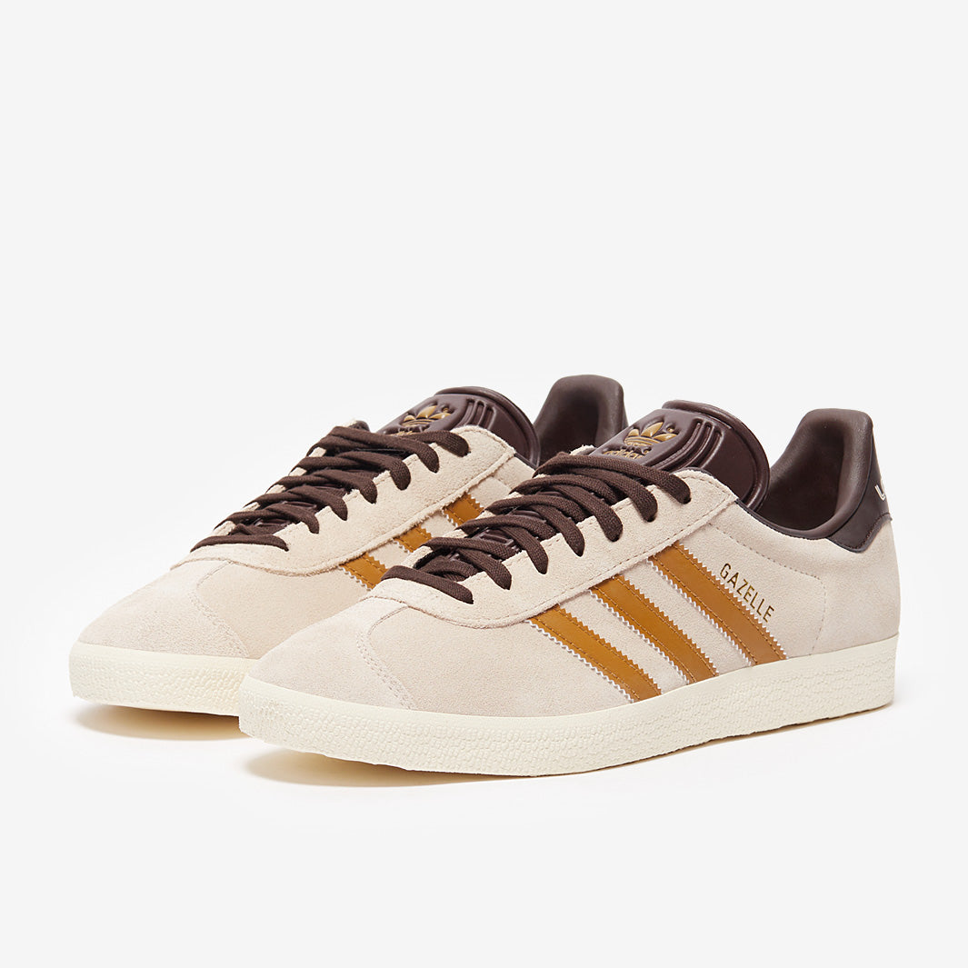サラファイアゴールドバージョン adidas Gazelle x LAFC - Linen/Gold Ochre/Dark Brown - Adult Shoes