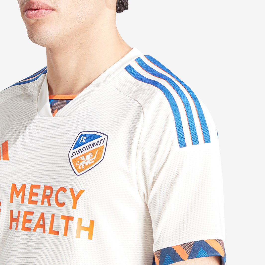 コリンシアン　ジダン　カントナ World Greats 2体セット コリンシアン ジダン カントナ World Greats 2体セット コリンシアン