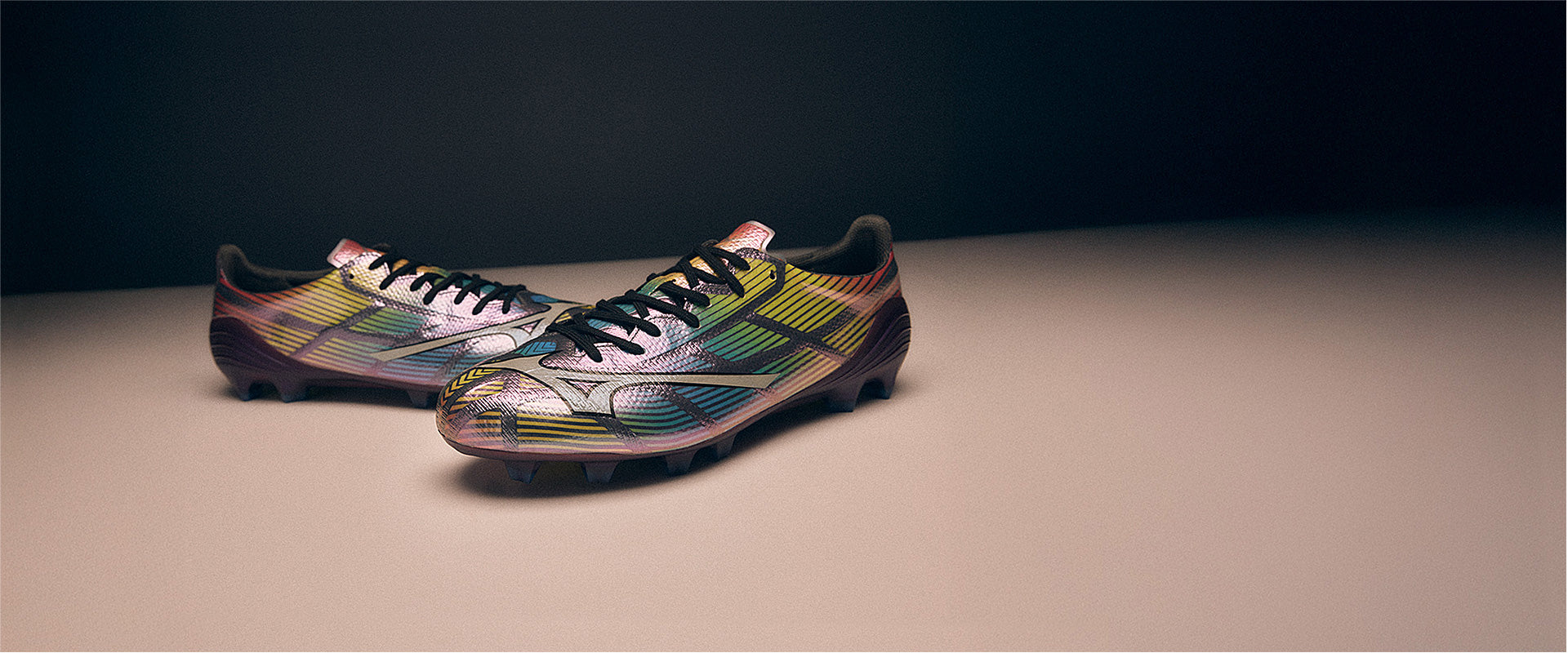 MIZUNO α II Japan 26cm Mizuno Alpha II Japan FG Firm Ground Black/Iridescent – Best Buy