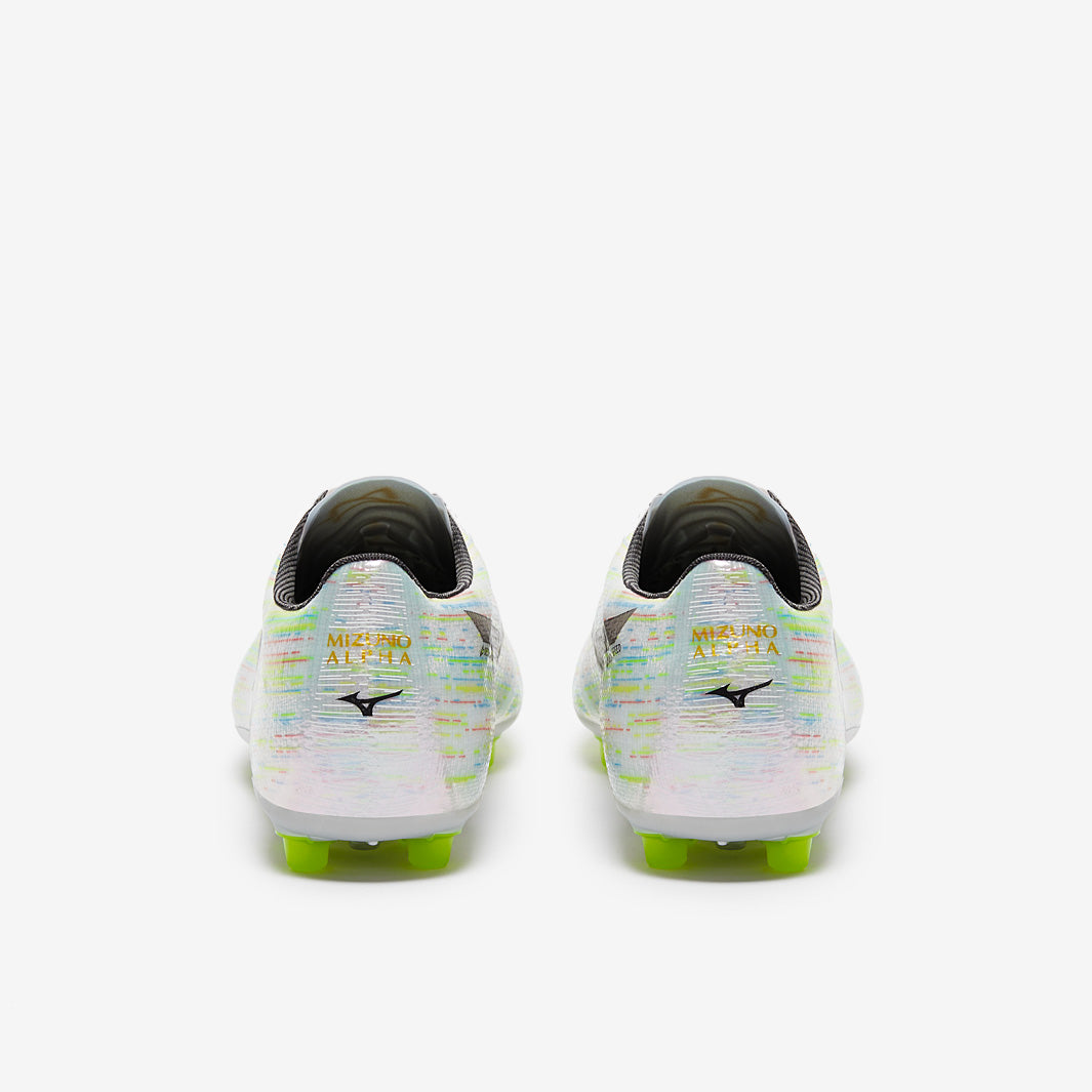 Mizuno Alpha II Elite Made in Japan Artificial Grass - White