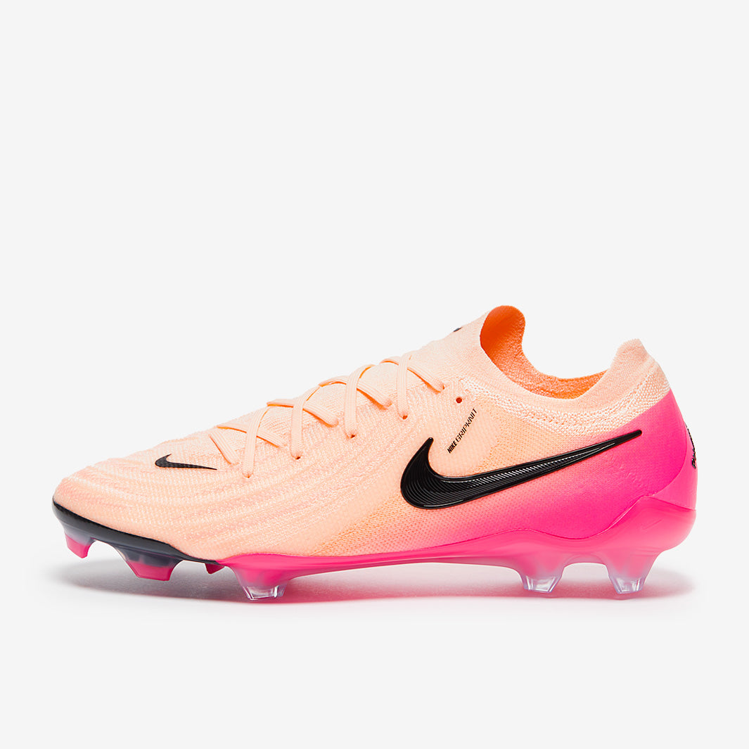 Nike Phantom GX サッカーシューズ イエロー/ピンク Nike Phantom GX 2 Academy FG/MG - SoccerWorld - SoccerWorld