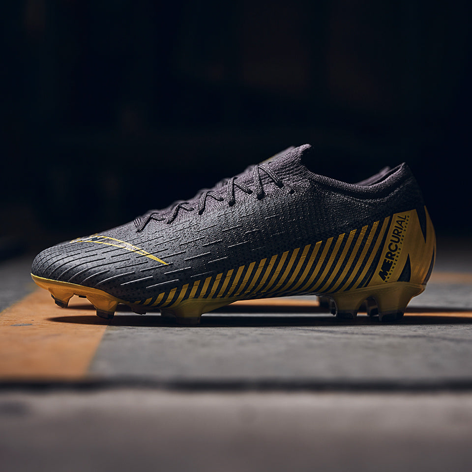 シューズ NIKE VAPOR 12 ELITE SG-PRO Thunder Grey Amazon.com | Nike Vapor 12 Elite SG-Pro Mens Football Boots AH7381