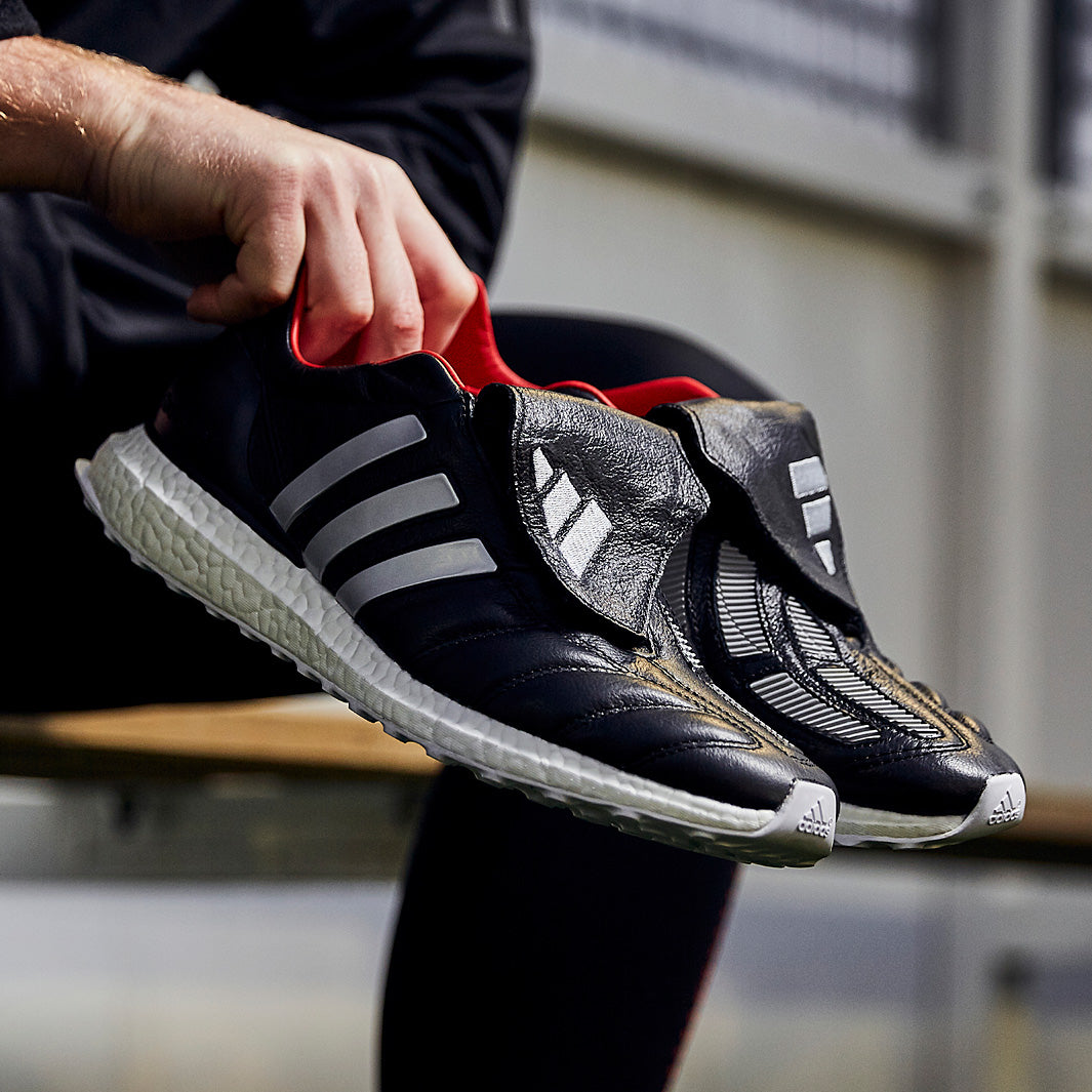 adidas Predator Mania TR - Core Black/Metallic Silver/Predator Red