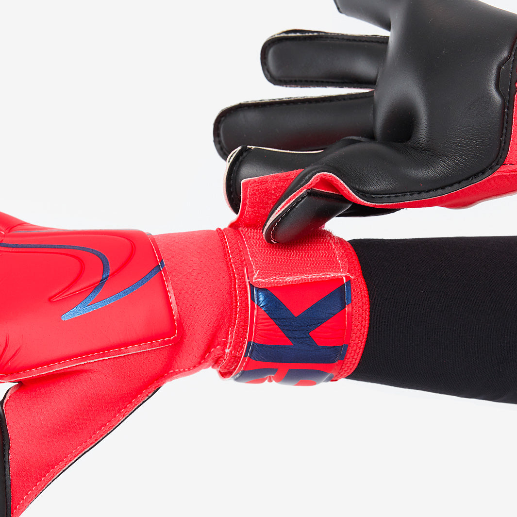Nike キーパーグローブ　vapor grip 3 NIKE公式】ナイキ グリップ3 ゴールキーパー サッカーグローブ