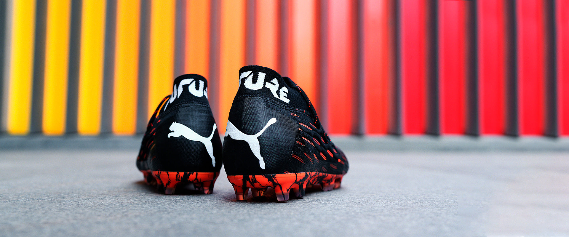 【新品レア商品】PUMAプーマフューチャー 6.1 NETFIT FG/AG PUMA プーマ フューチャー 6.1 NETFIT LOW FG/AG(ブラック×オレンジ