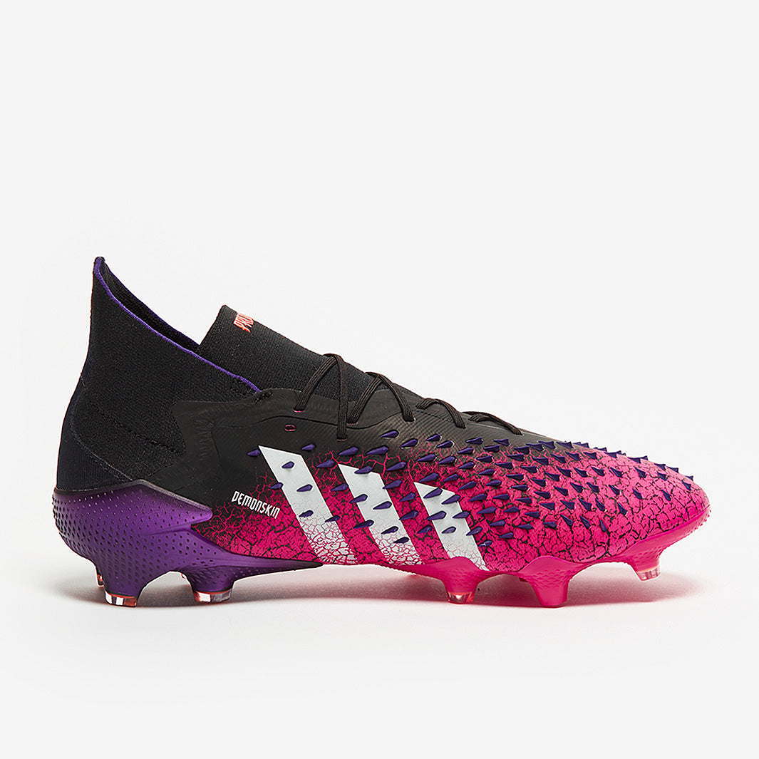 adidas PREDATOR FREAK .1 FG /アディダス Amazon.com | adidas Predator Freak.1 Laced Firm Ground Cleat