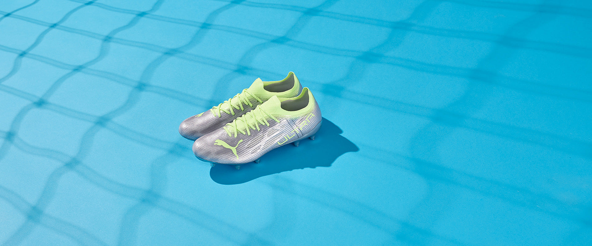 PUMA Ultra ￼ 1.4 FG PUMA WMNS ULTRA 1.4 FG AG DIAMOND SILVER NEON GREEN 106723-01 SIZE