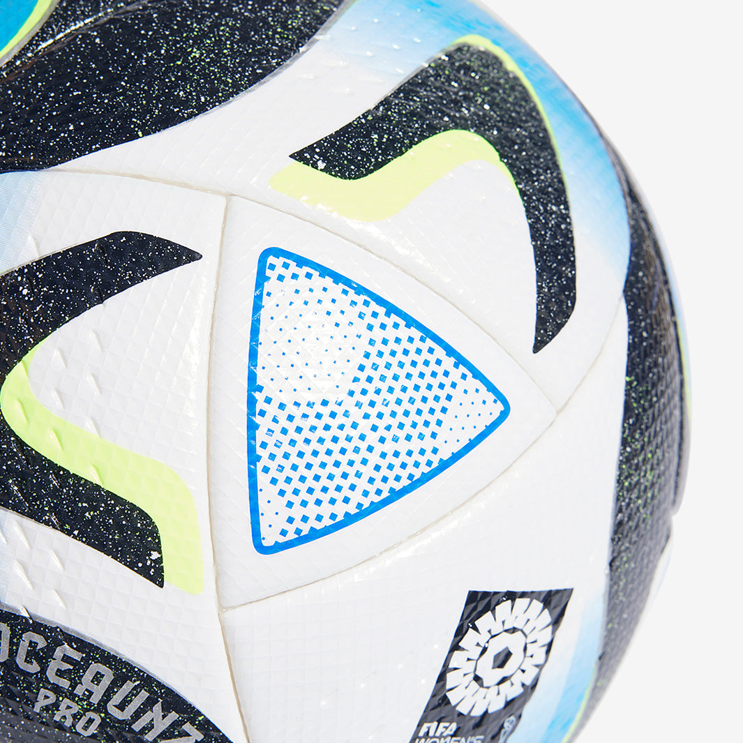 adidas Womens OCEAUNZ PRO World Cup Ball - White/Collegiate Navy