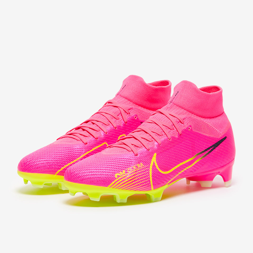 Nike Mercurial ピンク/オレンジ スパイク Amazon | Nike キッズ マーキュリアル ビクトリー VI ファーム