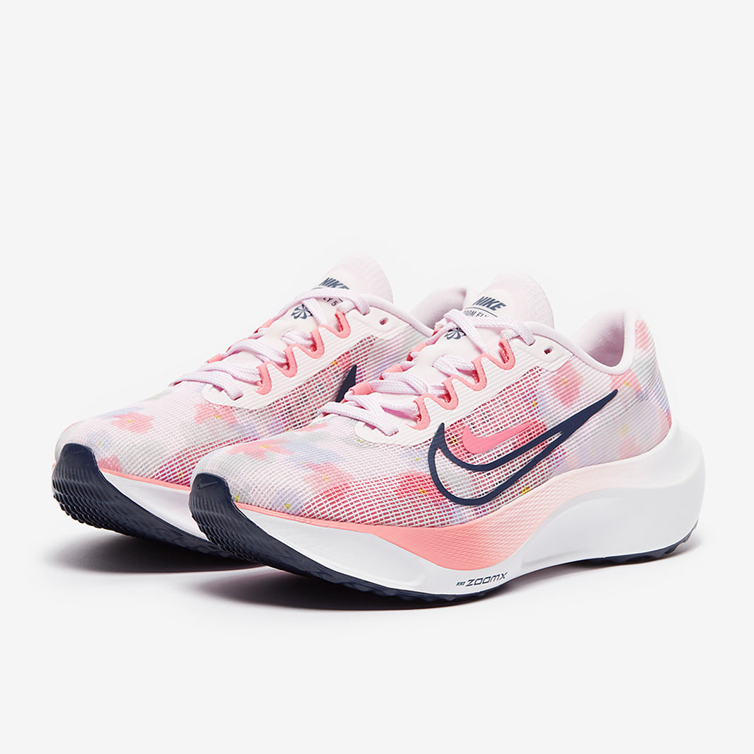 NIKE ZOOMFLY5 ズームフライ5 ウィメンズ Amazon.com | Nike Zoom Fly 5 Women's Road Running Shoes (DM8974